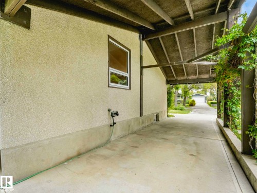 11 Salina Drive, St. Albert, AB 