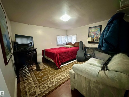 13 4405 50 Avenue, Cold Lake, AB - Indoor Photo Showing Bedroom