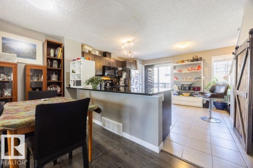 19 1030 Chappelle Boulevard, Edmonton, AB - Indoor