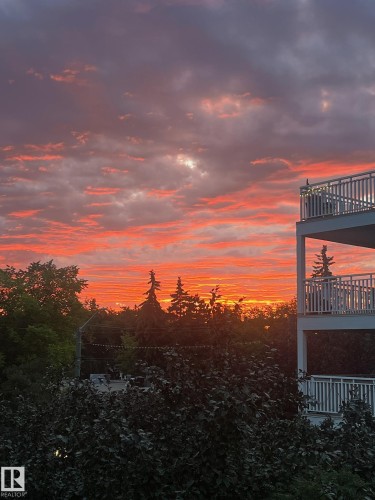 Multi-level balconies featuring white railing systems - 308 10933 124 Street, Edmonton, AB 