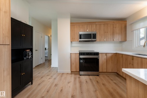 7107 87 Avenue, Edmonton, AB 
