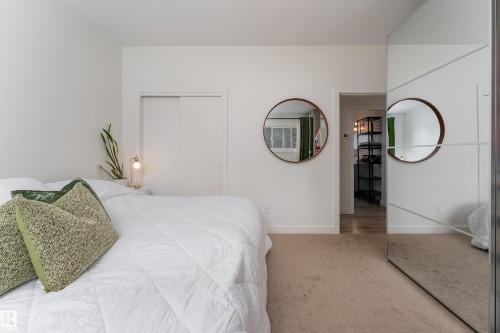 7107 87 Avenue, Edmonton, AB 