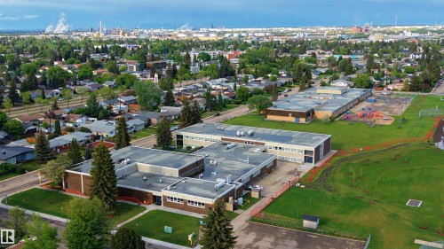 Image quality insufficient for description - 7107 87 Avenue, Edmonton, AB 