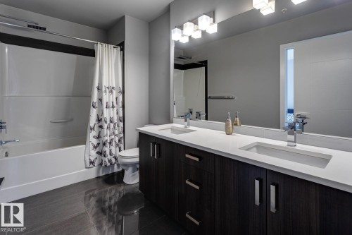 401 10238 103 Street, Edmonton, AB - Indoor Photo Showing Bathroom