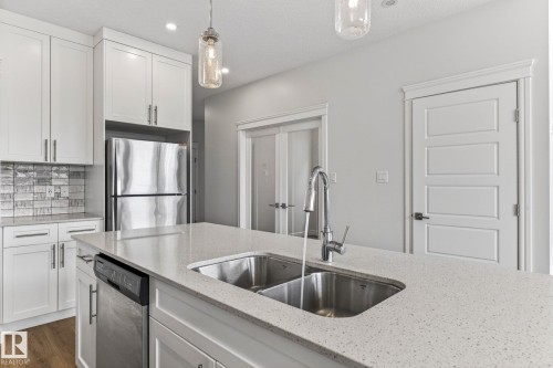 2539 208 Street, Edmonton, AB 