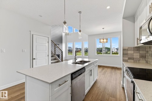 2539 208 Street, Edmonton, AB 