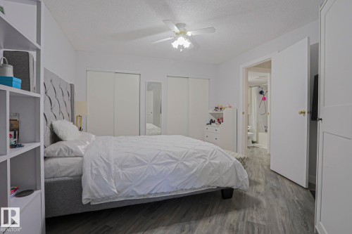 233 2520 50 Street, Edmonton, AB 