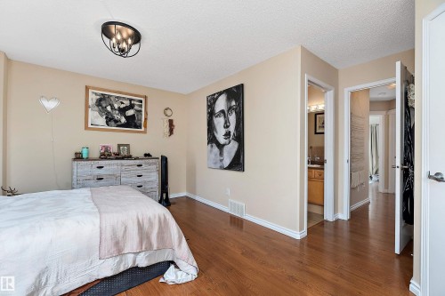 15 1780 Glastonbury Boulevard, Edmonton, AB 