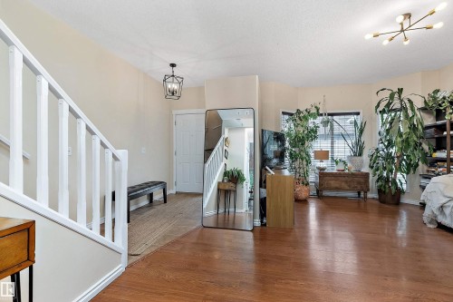 15 1780 Glastonbury Boulevard, Edmonton, AB 