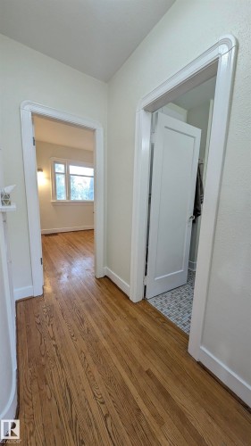 7611 112S Avenue, Edmonton, AB 