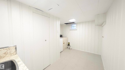 7611 112S Avenue, Edmonton, AB 