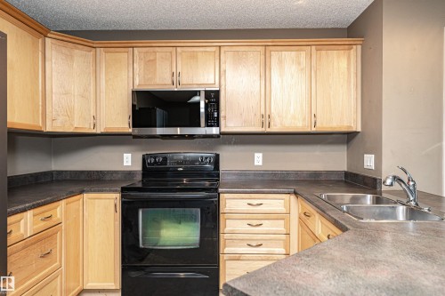 318 13830 150 Avenue, Edmonton, AB 