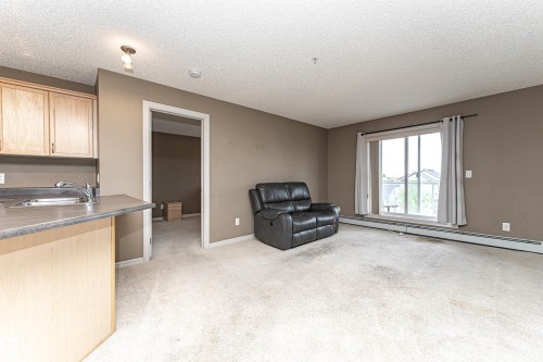 318 13830 150 Avenue, Edmonton, AB 