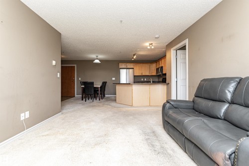 318 13830 150 Avenue, Edmonton, AB 
