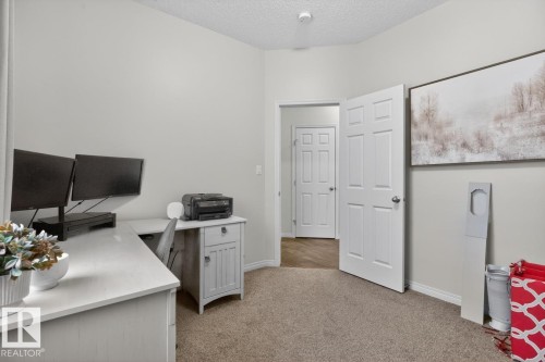 15 3305 Orchards Link Link, Edmonton, AB 