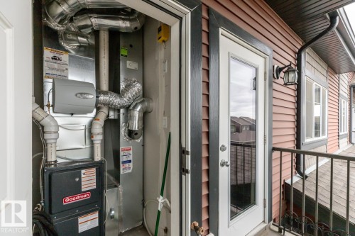 15 3305 Orchards Link Link, Edmonton, AB 