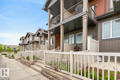 15 3305 Orchards Link Link, Edmonton, AB 