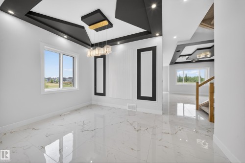 8737 Mayday Lane, Edmonton, AB 