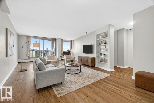 1701 10045 117 Street, Edmonton, AB 