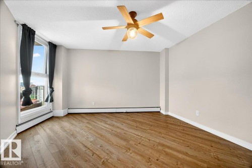 1701 10045 117 Street, Edmonton, AB 