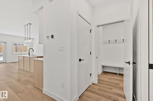 122 Royal Street, St. Albert, AB 