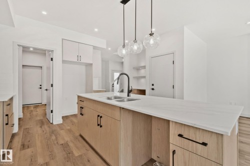 122 Royal Street, St. Albert, AB 