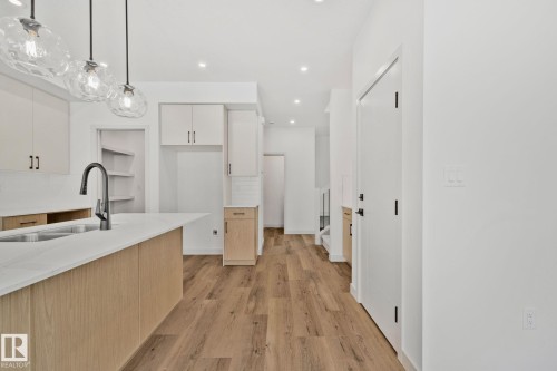 122 Royal Street, St. Albert, AB 