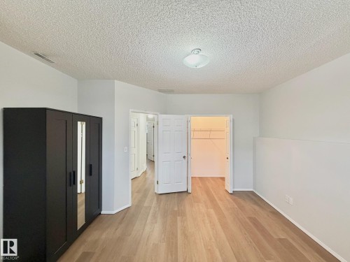2 3311 58 Street, Edmonton, AB 