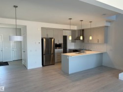 3443 CRAIG LANDING Landing SW Edmonton, AB T6W 5B3