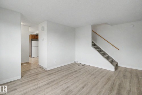 9B Clareview Village, Edmonton, AB - Indoor Photo Showing Other Room