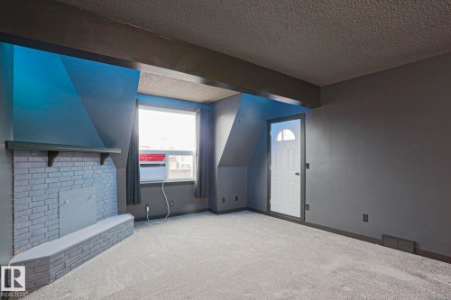 3959 62 Street Nw, Edmonton, AB - Indoor Photo Showing Other Room