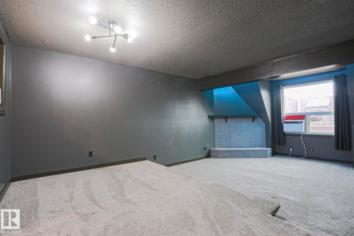 3959 62 Street Nw, Edmonton, AB - Indoor Photo Showing Other Room