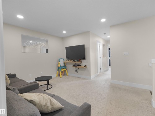 9923 222 Street, Edmonton, AB 