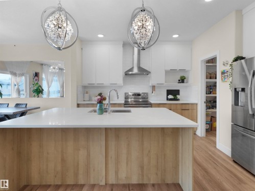 9923 222 Street, Edmonton, AB 