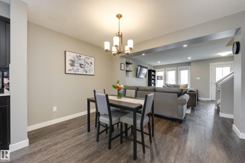 2079 Desrochers Drive, Edmonton, AB - Indoor Photo Showing Dining Room