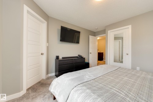 2079 Desrochers Drive, Edmonton, AB - Indoor Photo Showing Bedroom