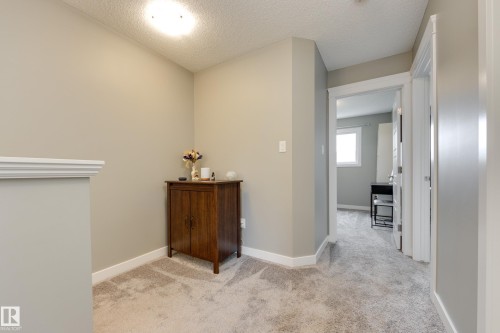 2079 Desrochers Drive, Edmonton, AB - Indoor Photo Showing Other Room