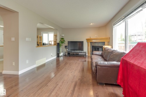 2426 Hagen Way, Edmonton, AB - Indoor Photo Showing Living Room With Fireplace