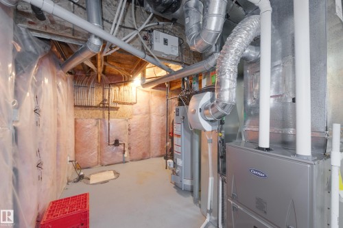 2426 Hagen Way, Edmonton, AB - Indoor Photo Showing Basement