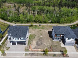 4091 WHISPERING RIVER Drive  Edmonton, AB T6W 2E2