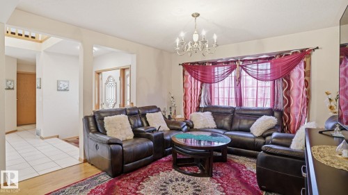 6119 156 Avenue, Edmonton, AB 