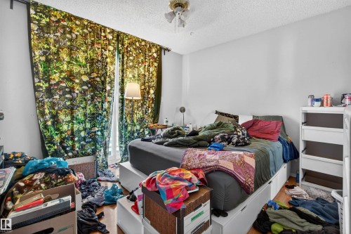 Image quality insufficient for description - 7304/7306 78 Avenue, Edmonton, AB 
