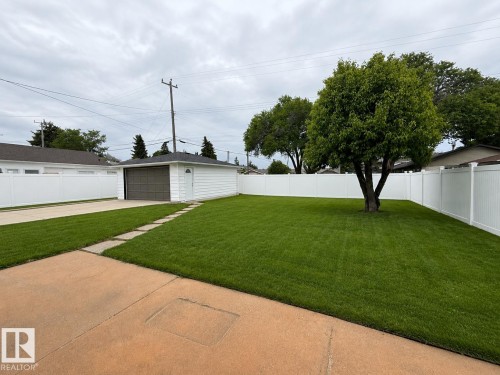 10912 50 Street, Edmonton, AB 