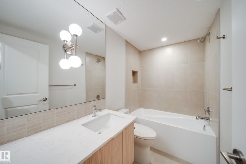 8719 83 Avenue, Edmonton, AB 
