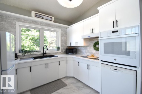 9212 132A Avenue Nw, Edmonton, AB 