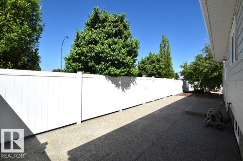 9212 132A Avenue Nw, Edmonton, AB 