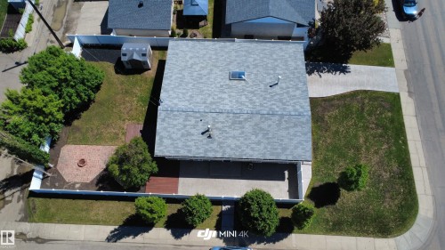 9212 132A Avenue Nw, Edmonton, AB 