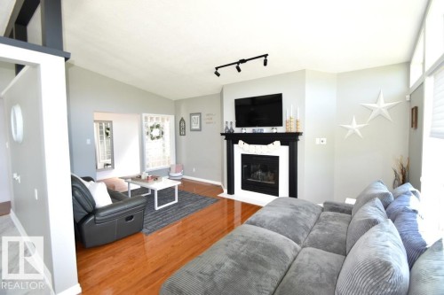 9212 132A Avenue Nw, Edmonton, AB 