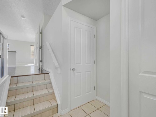 Image quality insufficient for description - 77 4050 Savaryn Drive, Edmonton, AB 