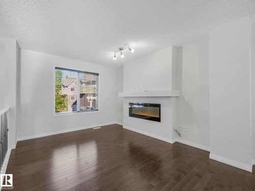 Image quality insufficient for description - 77 4050 Savaryn Drive, Edmonton, AB 